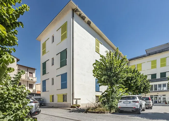 Apartment Guesthost - Modern With Wifi! *